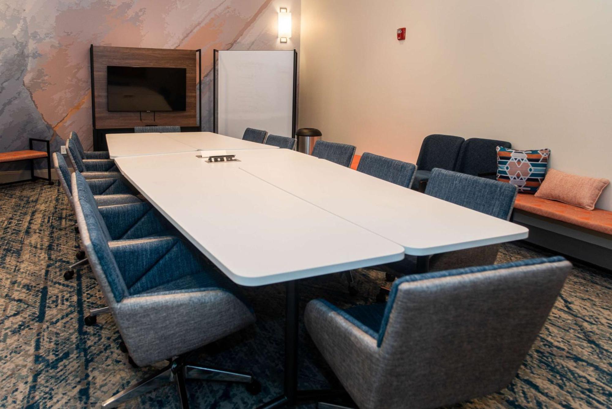 Hilton Garden Inn Mattoon, Il Eksteriør bilde